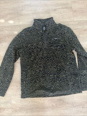 O'Neill Olive Green and Black Patterned Quarter-Zip Fleece Pullover